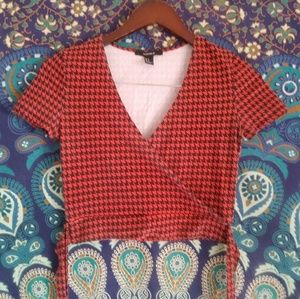 Mock Wrap Houndstooth Crop Top